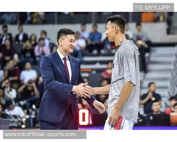 姚明如何组建一支冠军球队的策略与思考分析