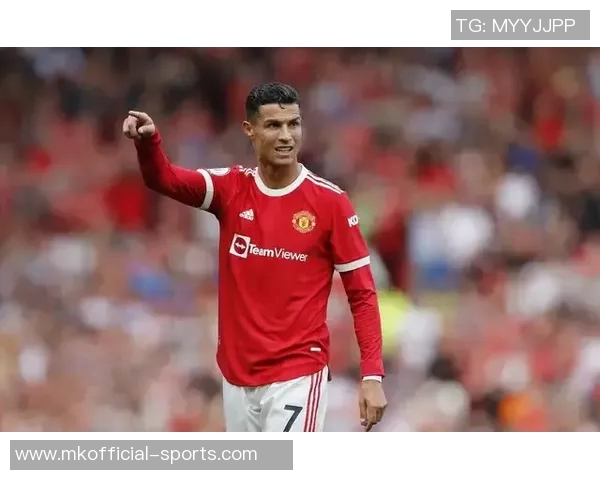 英超激战巴黎圣日耳曼6比2大胜多特蒙德点球大战瞬间点燃全场激情 英超激战巴黎圣日耳曼6比2大胜多特蒙德点球大战瞬间点燃全场激情