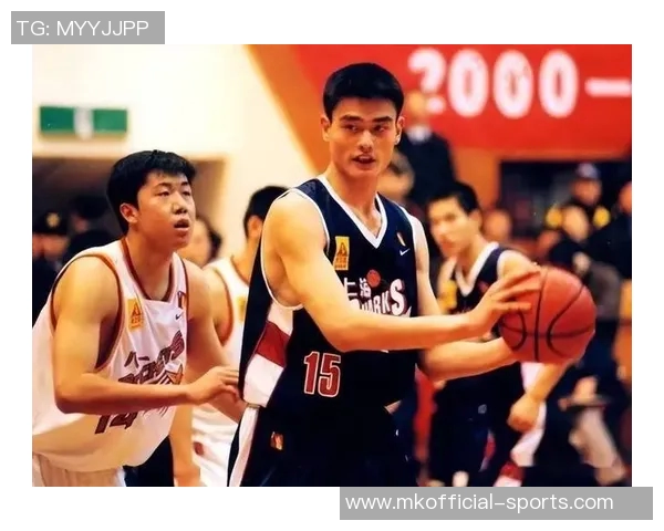 西安姚明军的篮球梦想与奋斗历程展现了新时代运动员的拼搏精神与团队合作的重要性