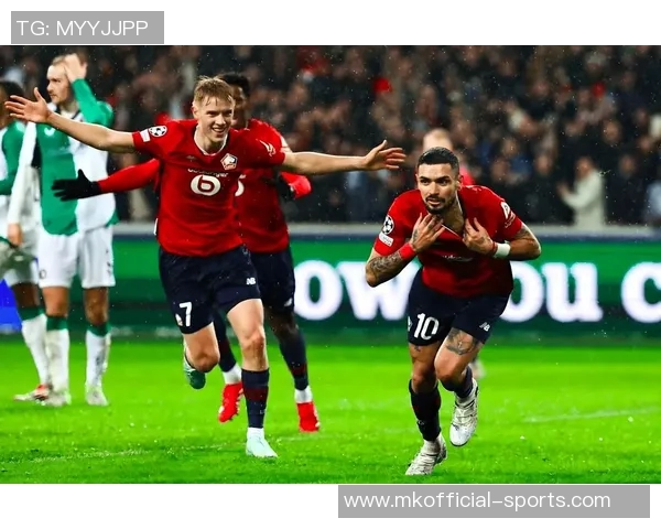 德甲激战：皇马大胜切尔西红牌事件引发全场热议