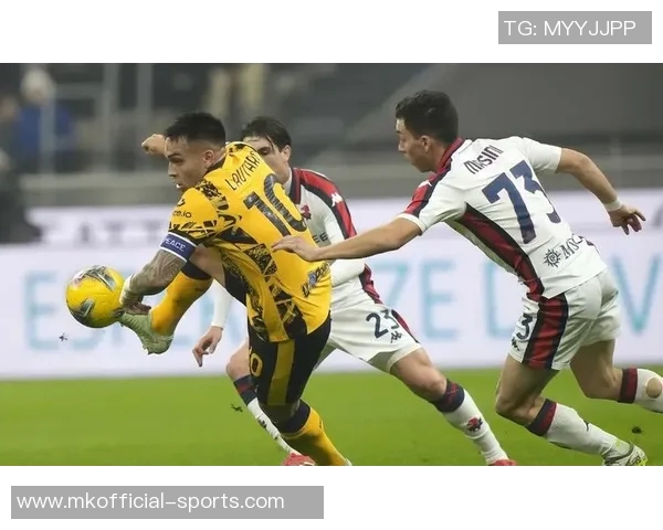 中超激战AC米兰狂胜国米六比二乌龙球引爆全场十大精彩进球回顾 中超激战AC米兰狂胜国米六比二乌龙球引爆全场十大精彩进球回顾