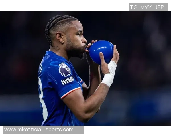 国王杯精彩对决里昂4-0大胜切尔西全场沸腾瞬间回顾