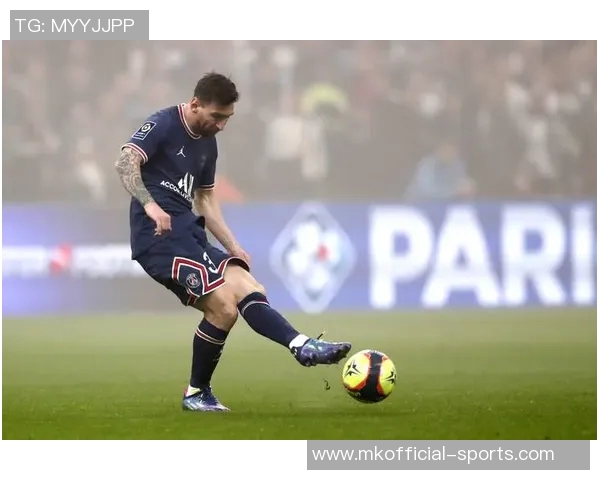 中超赛场惊现冷门巴黎圣日耳曼小胜尤文图斯引发全场沸腾