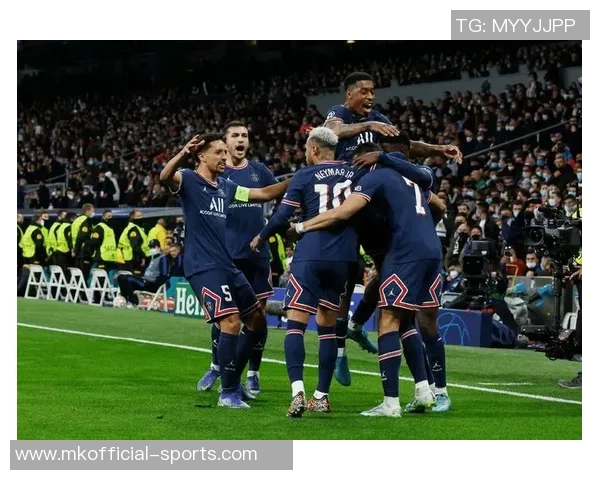 英超焦点战曼联大胜皇马三球零封引发转会市场热议