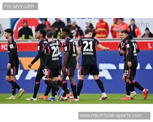 德甲精彩对决里昂以3-0战胜那不勒斯乌龙球引发全场热烈反响